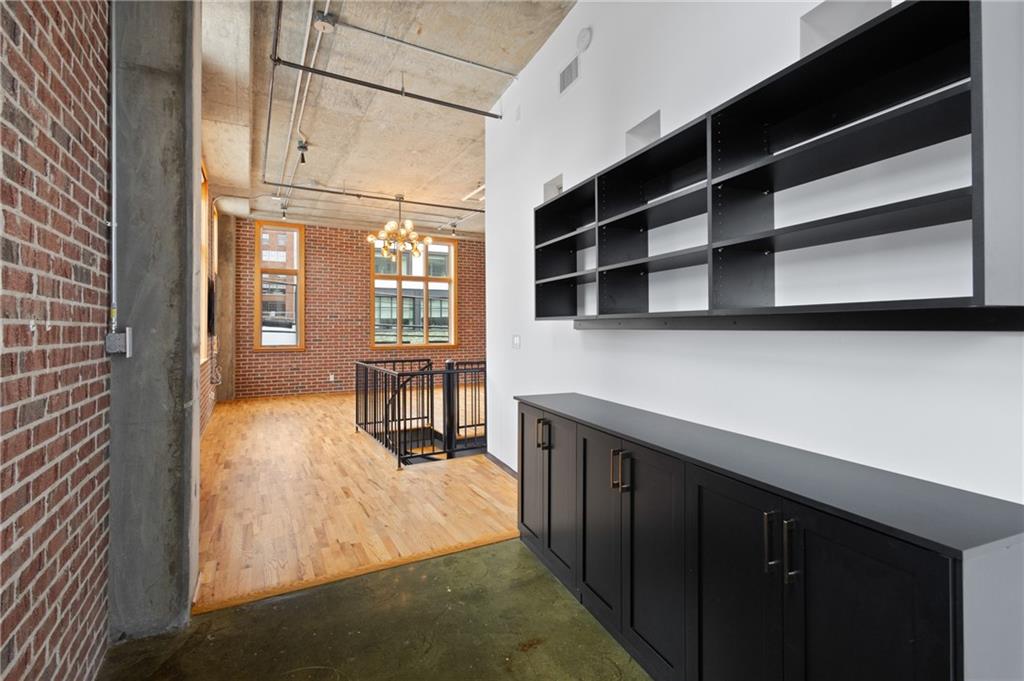 660 Glen Iris Drive # 206 & 109