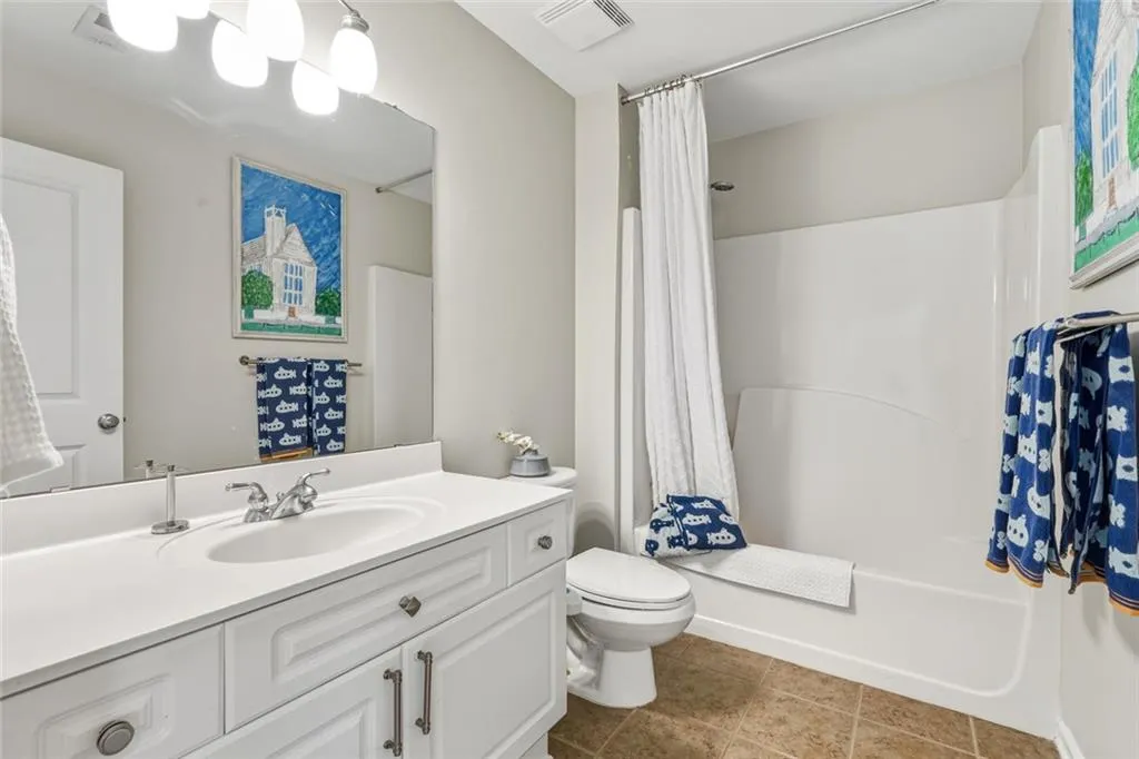 Atlanta, Georgia 30318, United States, 3 Bedrooms Bedrooms, ,3 BathroomsBathrooms,Residential,Active,250703