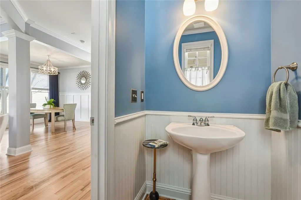 Atlanta, Georgia 30318, United States, 3 Bedrooms Bedrooms, ,3 BathroomsBathrooms,Residential,Active,250703