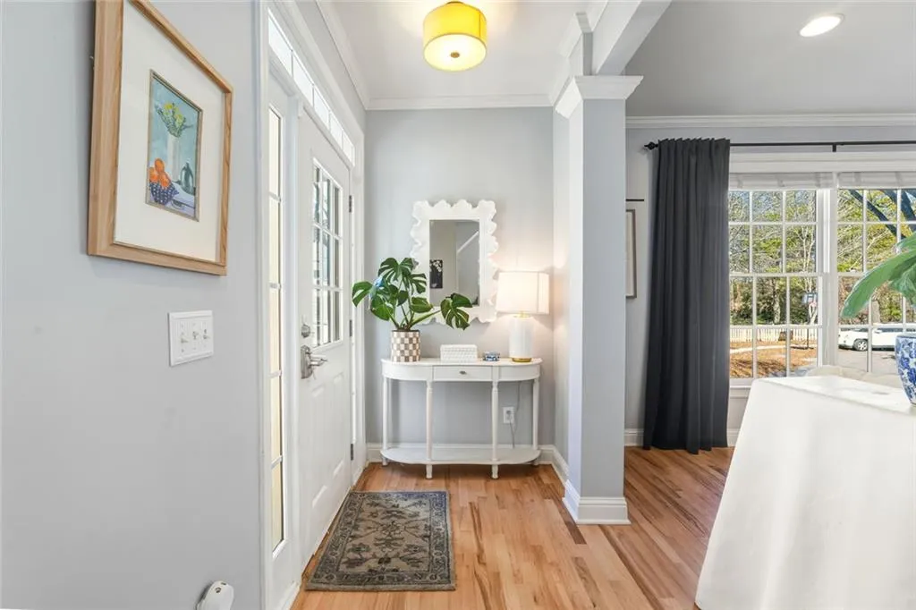 Atlanta, Georgia 30318, United States, 3 Bedrooms Bedrooms, ,3 BathroomsBathrooms,Residential,Active,250703