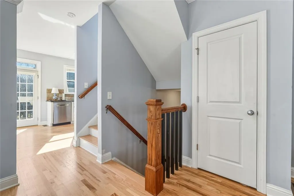 Atlanta, Georgia 30318, United States, 3 Bedrooms Bedrooms, ,3 BathroomsBathrooms,Residential,Active,250703