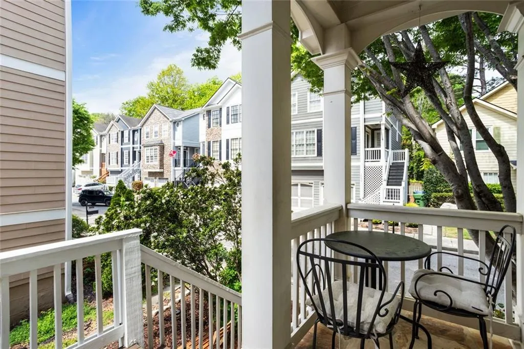 Atlanta, Georgia 30318, United States, 3 Bedrooms Bedrooms, ,3 BathroomsBathrooms,Residential,Active,250703