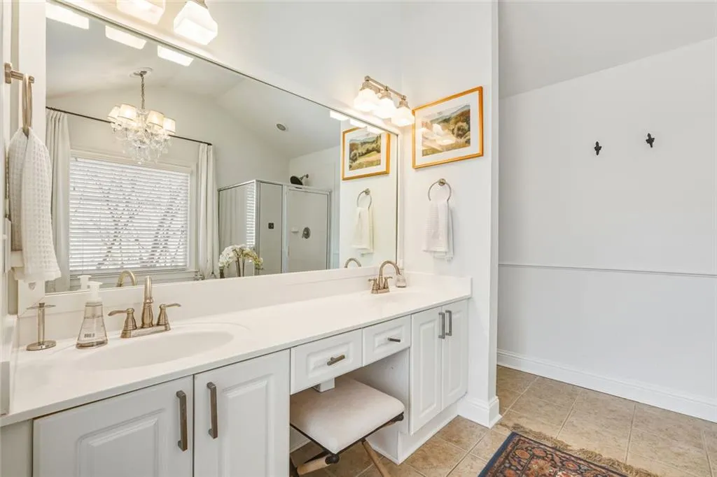 Atlanta, Georgia 30318, United States, 3 Bedrooms Bedrooms, ,3 BathroomsBathrooms,Residential,Active,250703