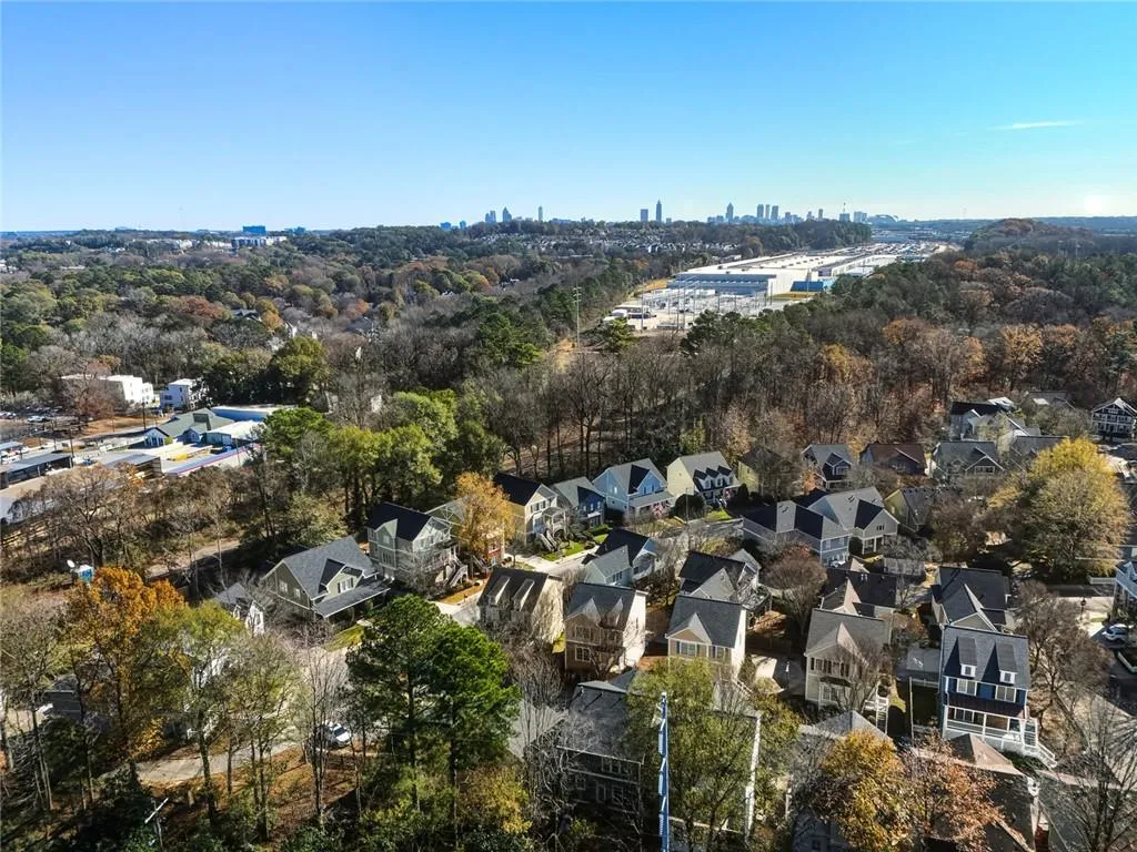 Atlanta, Georgia 30318, United States, 3 Bedrooms Bedrooms, ,3 BathroomsBathrooms,Residential,Active,250703