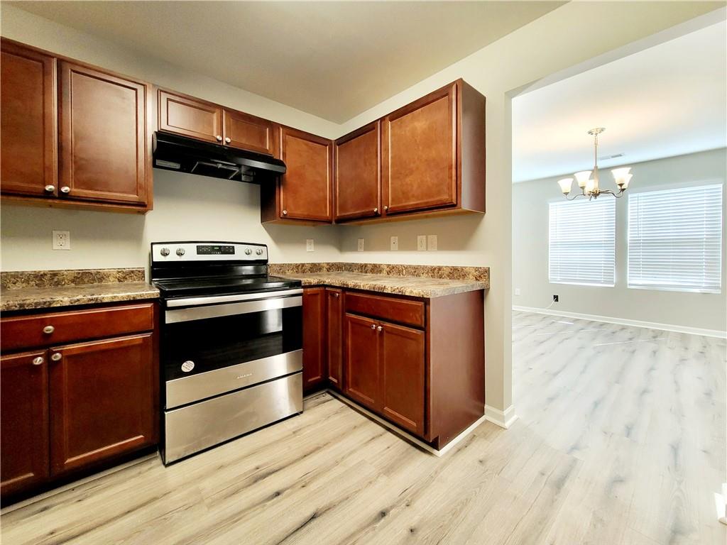 2526 Piering Drive, Lithonia, Georgia image 5