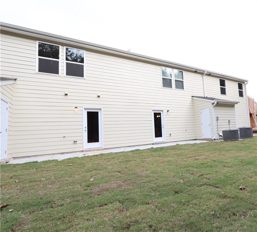 2526 Piering Drive, Lithonia, Georgia image 2