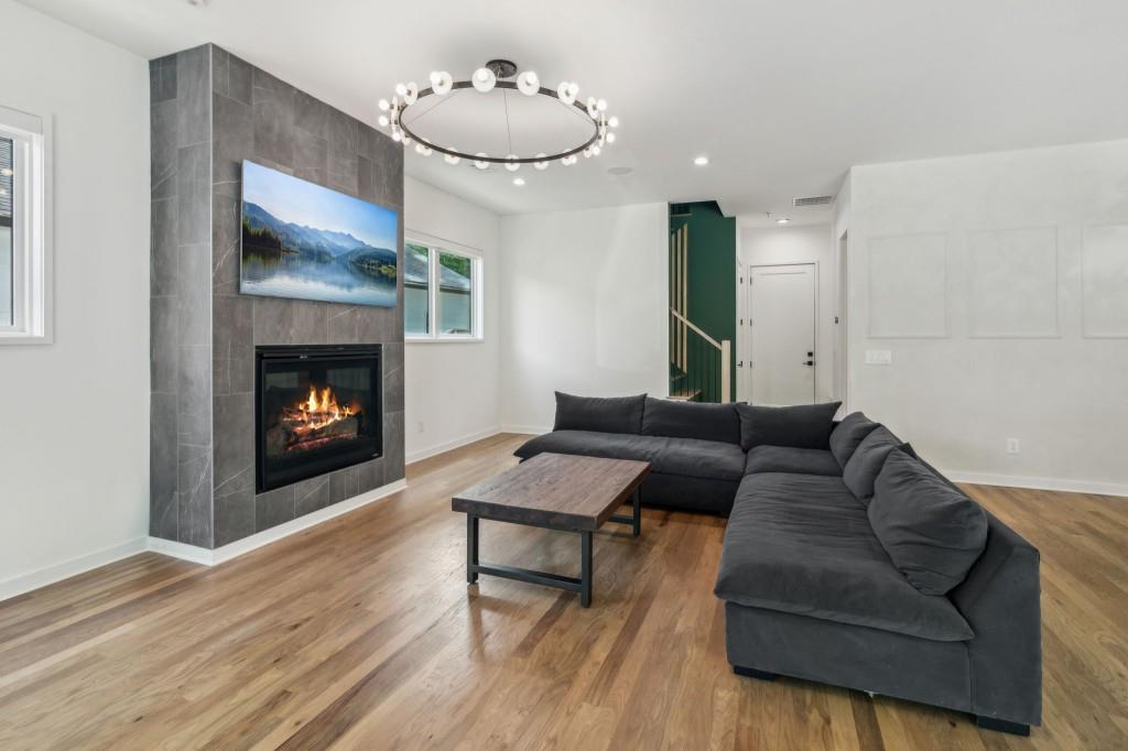32 Walthall Street NE A