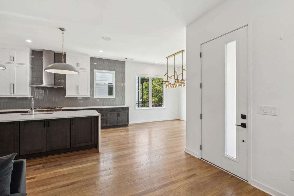 32 Walthall Street NE A
