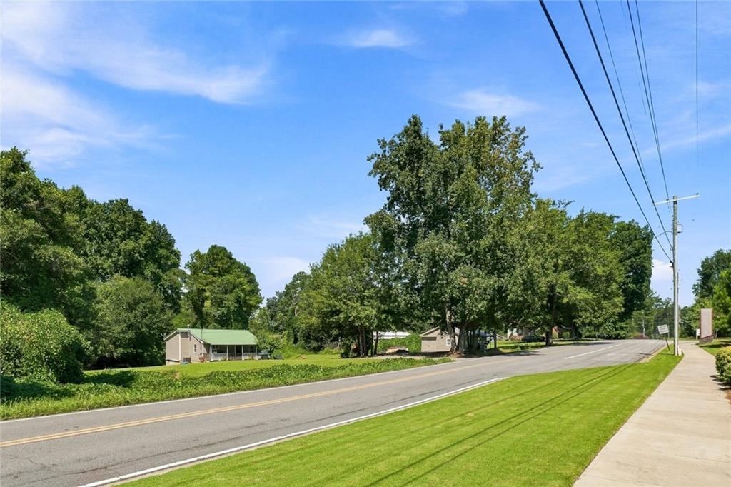 6005 Old Alabama Road