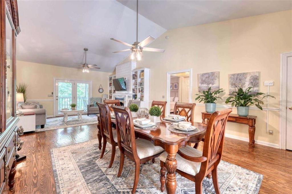 1215 Blue Ridge Highway