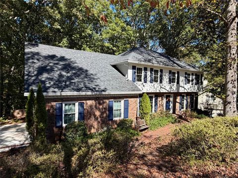 1820 Branch Valley Drive Roswell GA 30076