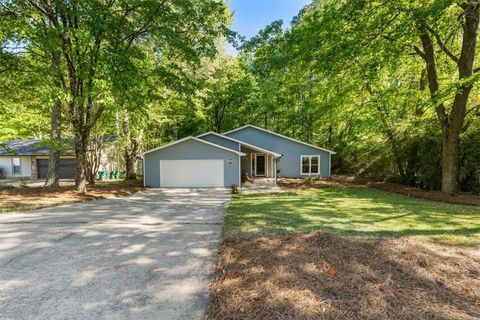 Photo of 195 Braided Blanket Bluff, Alpharetta, GA 30022 (MLS # 7751758)