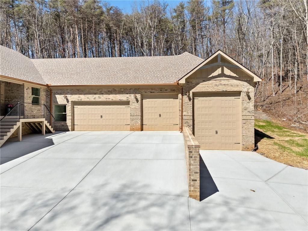 listing image 52