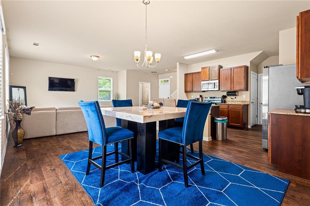 885 Buloxi Boulevard