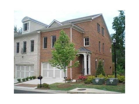 Townhouse For Rent - 6032 Coldwater Point<br/> Johns Creek, GA 30097
