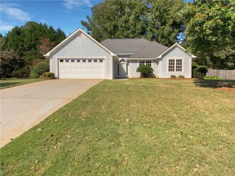 A home in Mcdonough