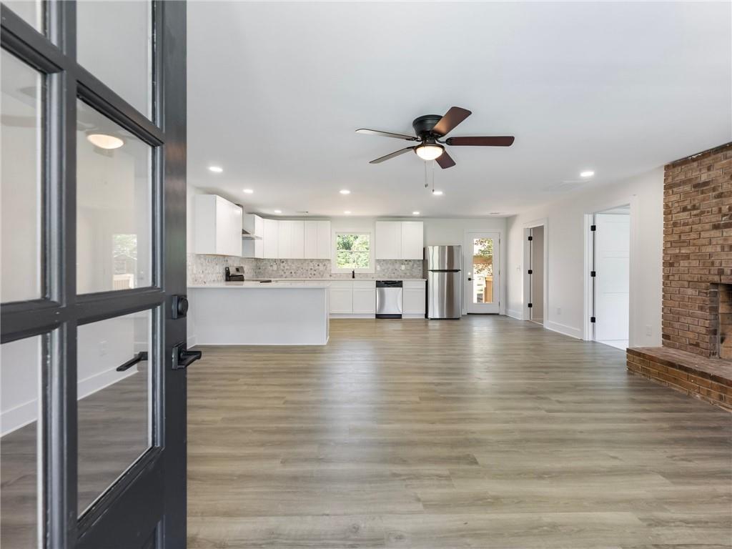 6405 Jenny Lynn Court