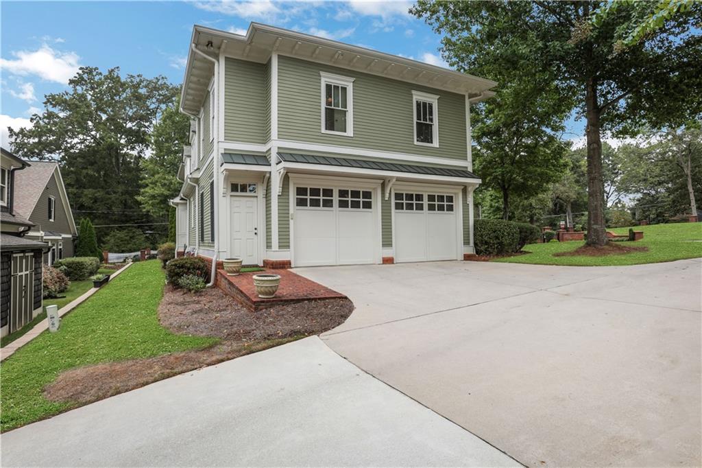 Walnut Grove - Residential
