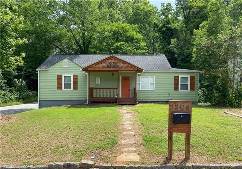 1204 Westridge Road SW Atlanta GA 30311