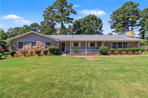 Homes For Sale - 4146 Hapsburg Court<br/> Decatur, GA 30034