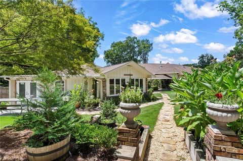 A home in Roswell