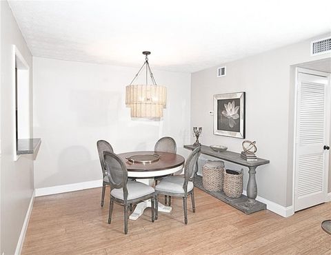 Photo of 1509 Woodcliff Drive NE, Sandy Springs, GA 30350 (MLS # 7719795)