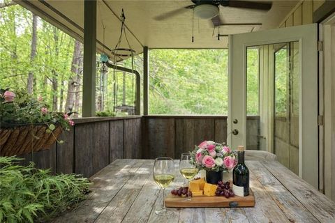 1509 Woodcliff Drive NE Atlanta GA 30329