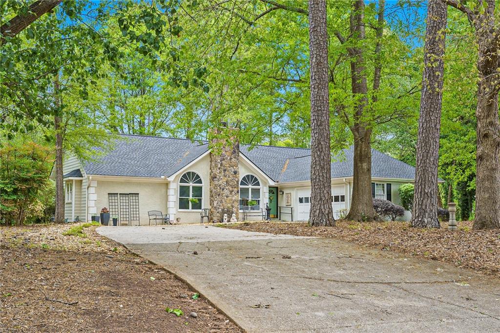 110 Emerald Drive, Mcdonough, Georgia image 3