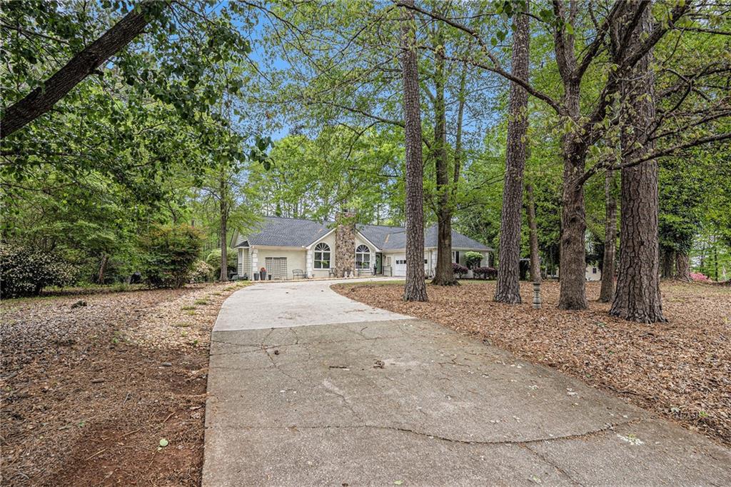 110 Emerald Drive, Mcdonough, Georgia image 2