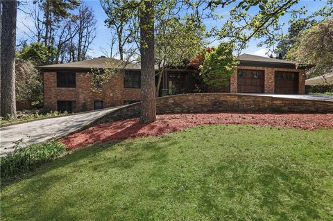 2881 Cravey Drive NE Atlanta GA 30345