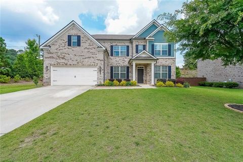 5789 Creek Indian Drive Sugar Hill GA 30518