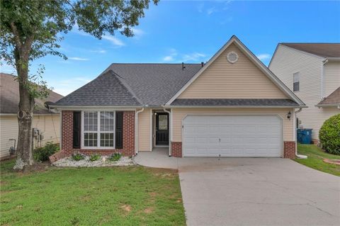 Homes For Sale - 2513 Laurelfield Drive<br/> Gwinnett County, Grayson, GA 30017