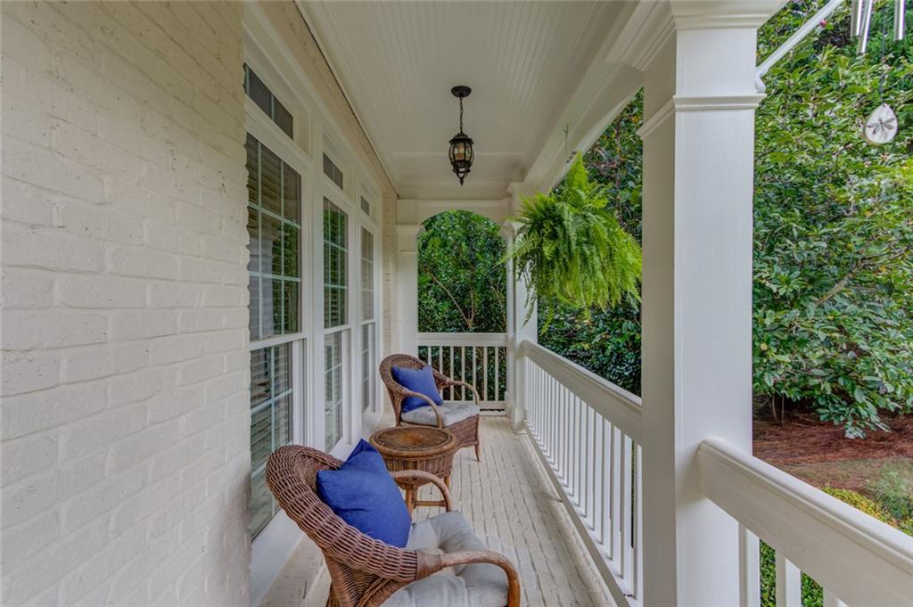818 Oak Ridge Terrace