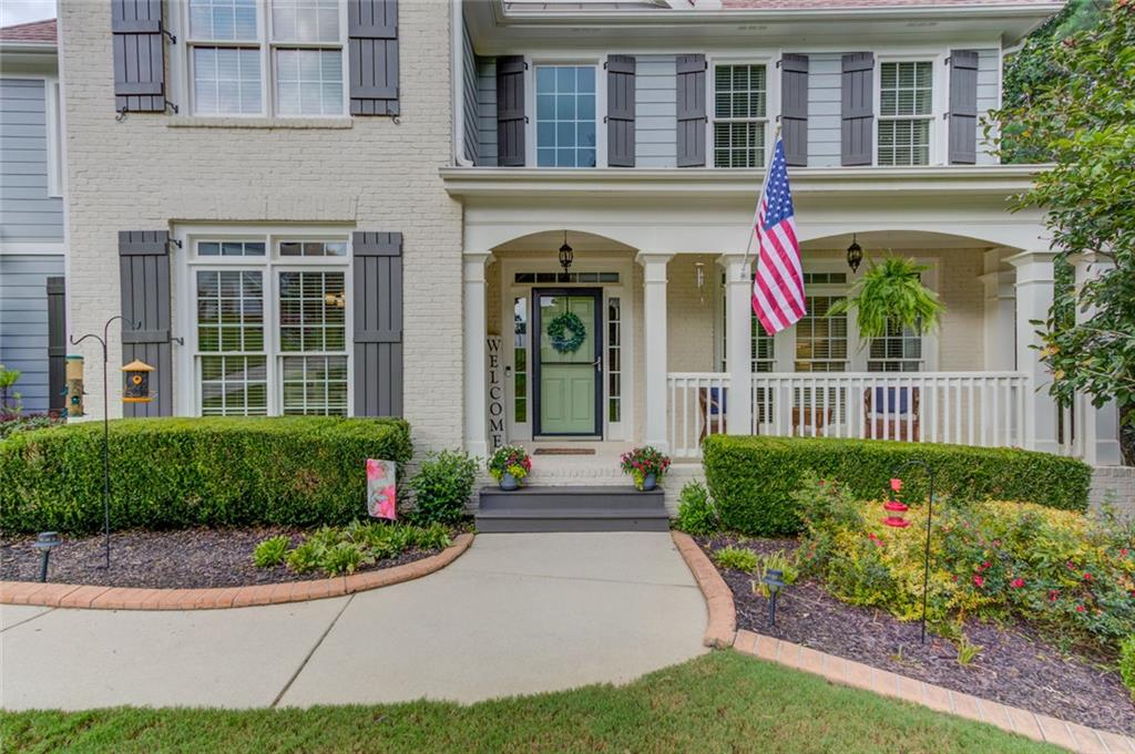 818 Oak Ridge Terrace