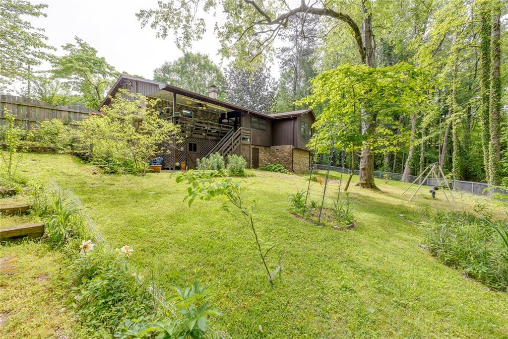 2425 Maclaren Circle, Dunwoody, Georgia image 30