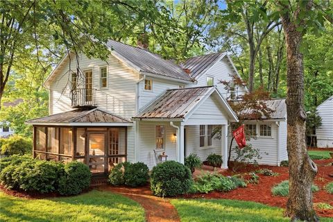 Photo of 756 Berkeley Avenue NW, Atlanta, GA 30318 (MLS # 7777331)