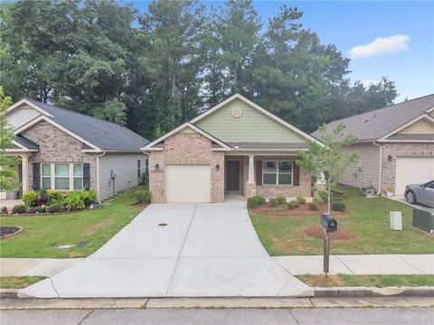 Homes For Sale - 11963 Lovejoy Crossing Place<br/> Hampton, GA 30228