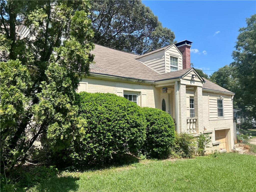 1686 Flat Shoals Road SE