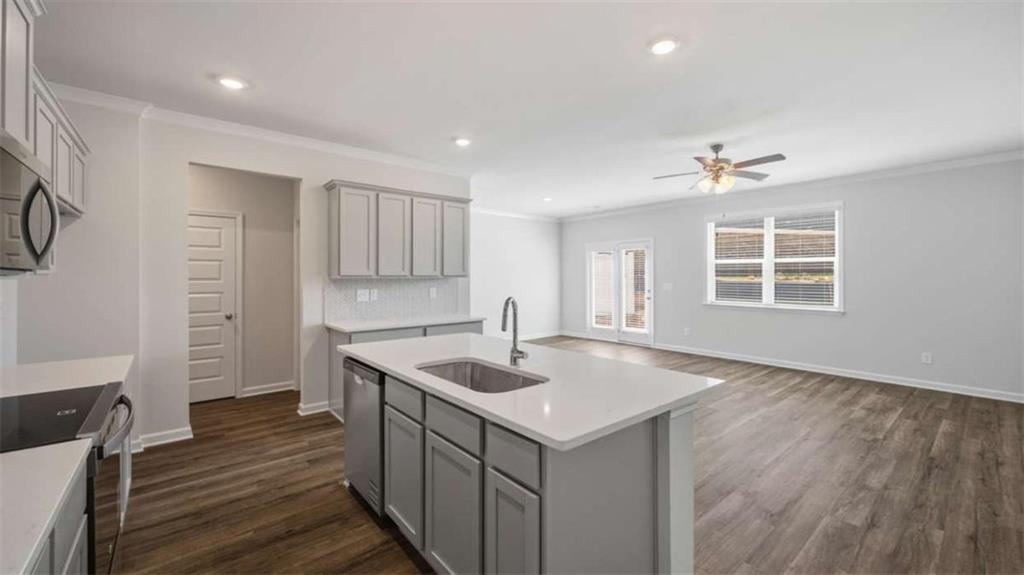 500 Silver Moon Drive