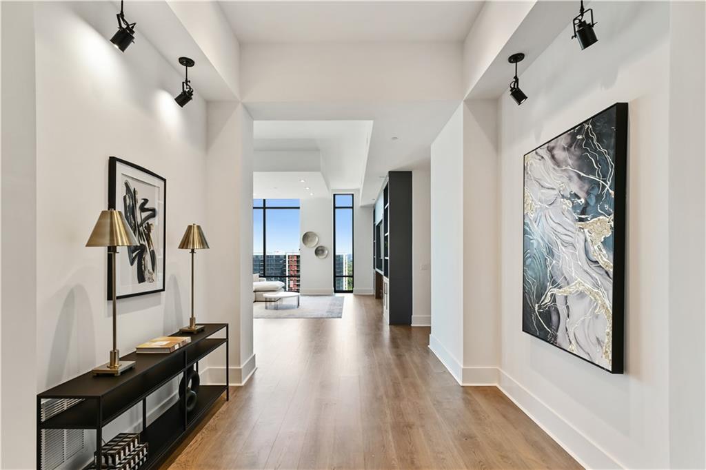 3107 Peachtree Road NE PH2003