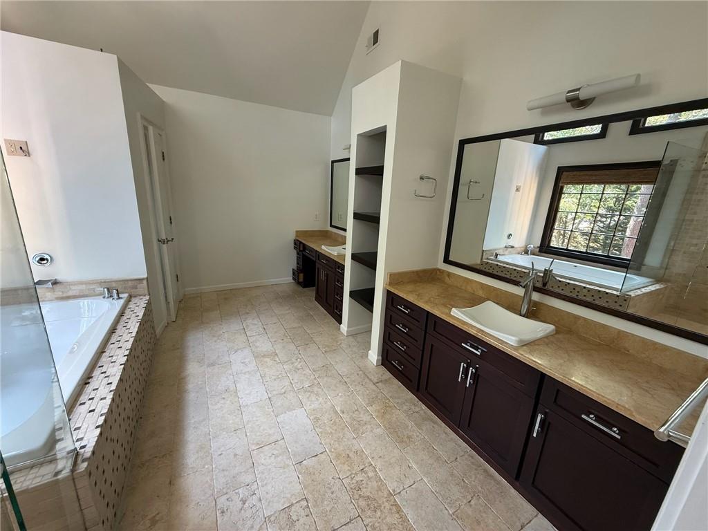 Dunmoor - Residential Lease