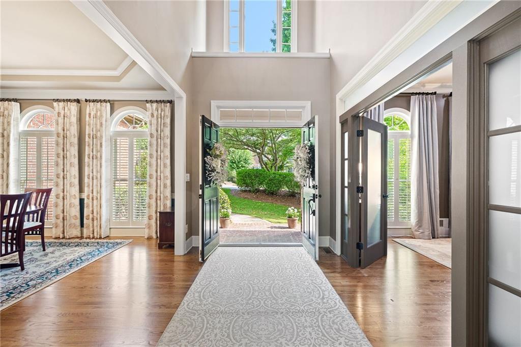 635 Vinings Estates Drive SE