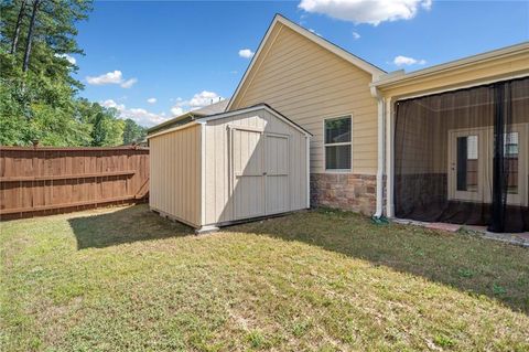 A home in Powder Springs