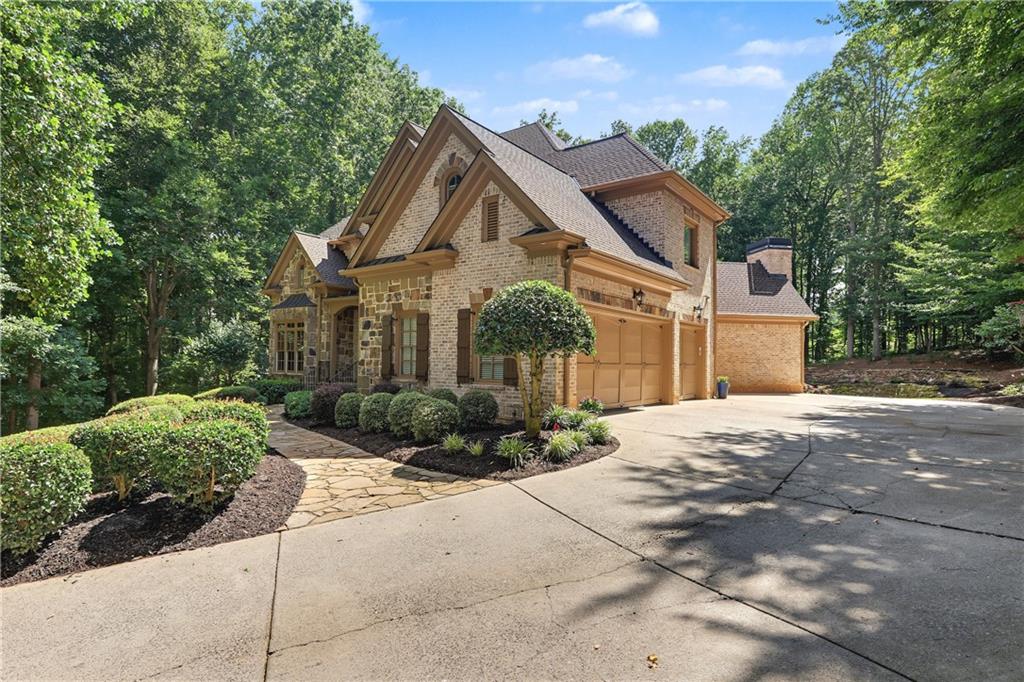 2730 Manor Bridge Drive