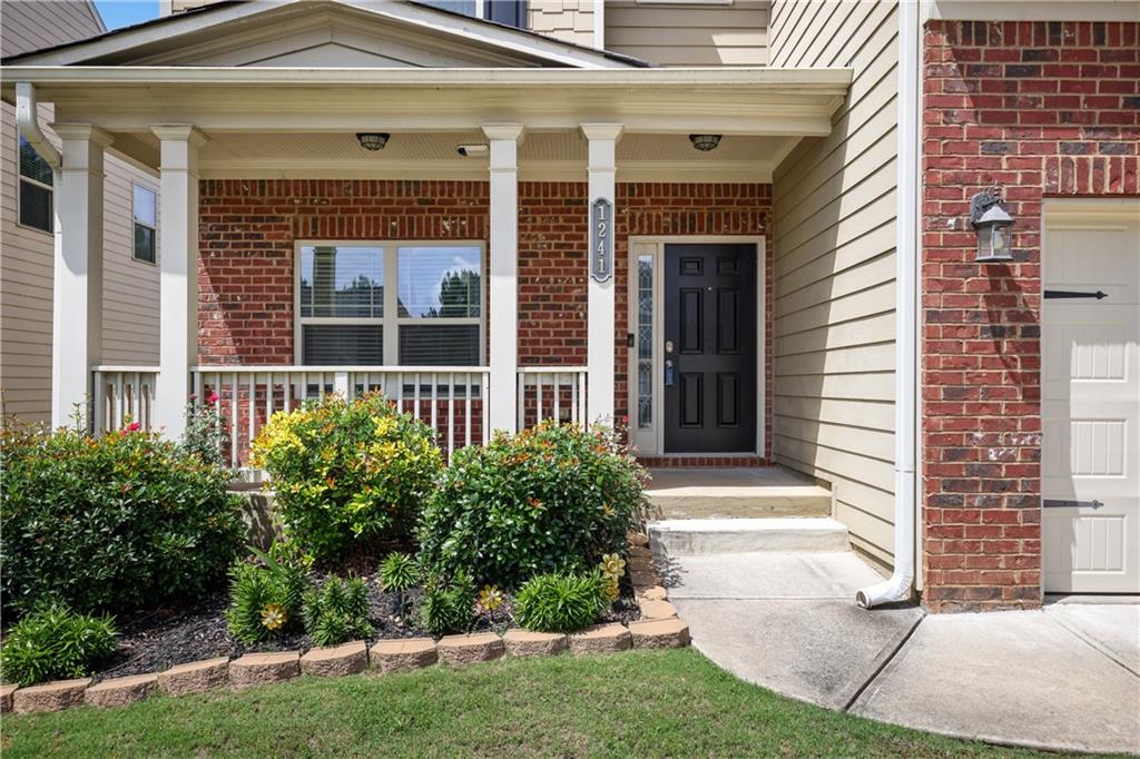 1241 Silvercrest Court