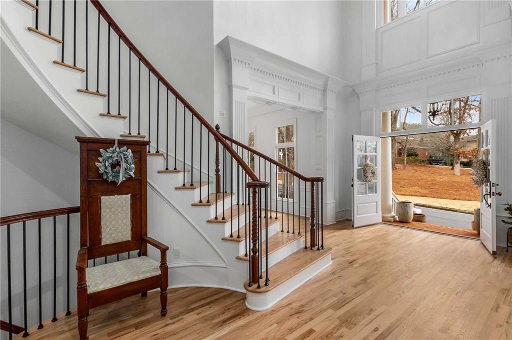 3156 E Addison Drive