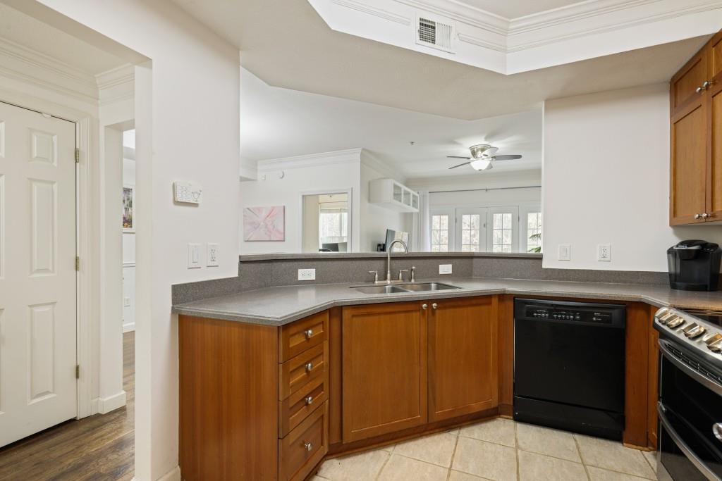 115 Ashford Circle, Dunwoody, Georgia image 6