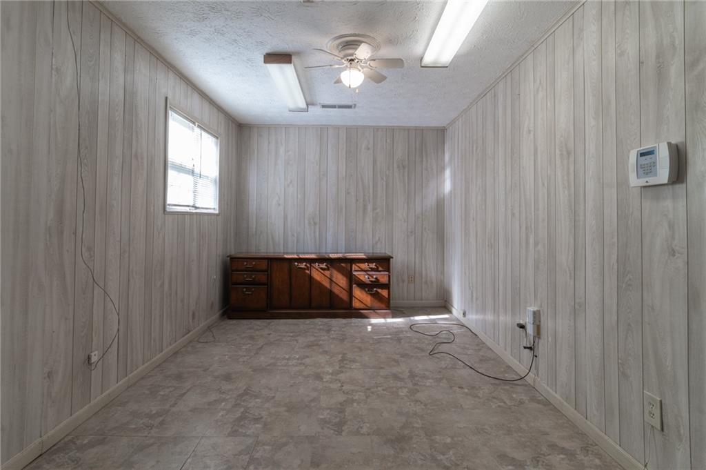 River Oaks - Residential