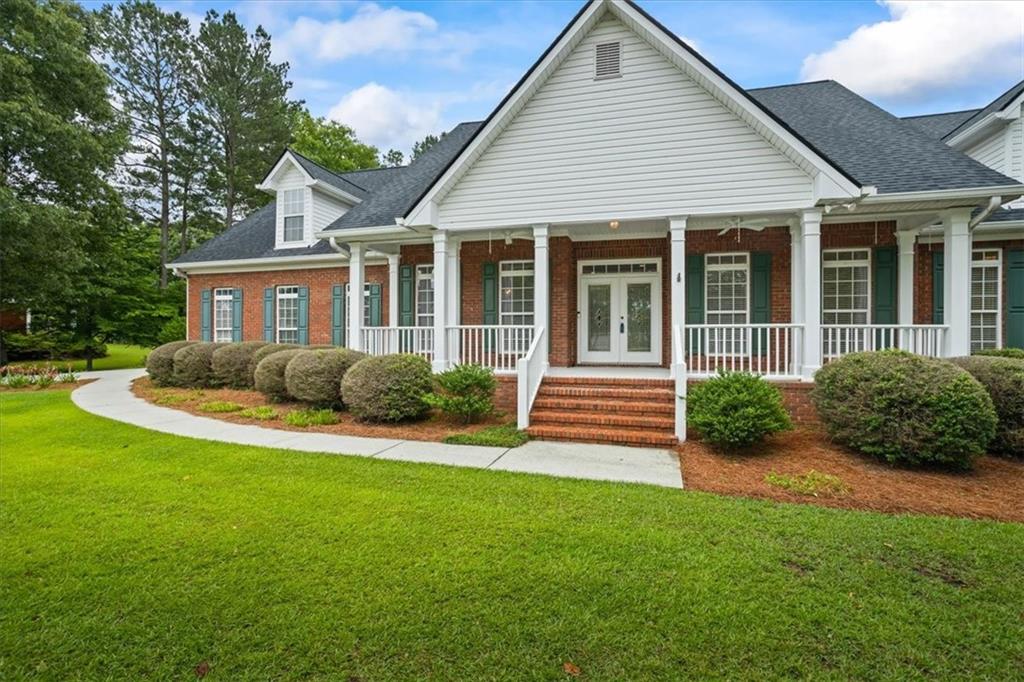1253 Oakwood Place