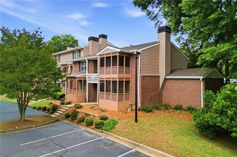 Photo of 270 Quail Run, Roswell, GA 30076 (MLS # 7767327)
